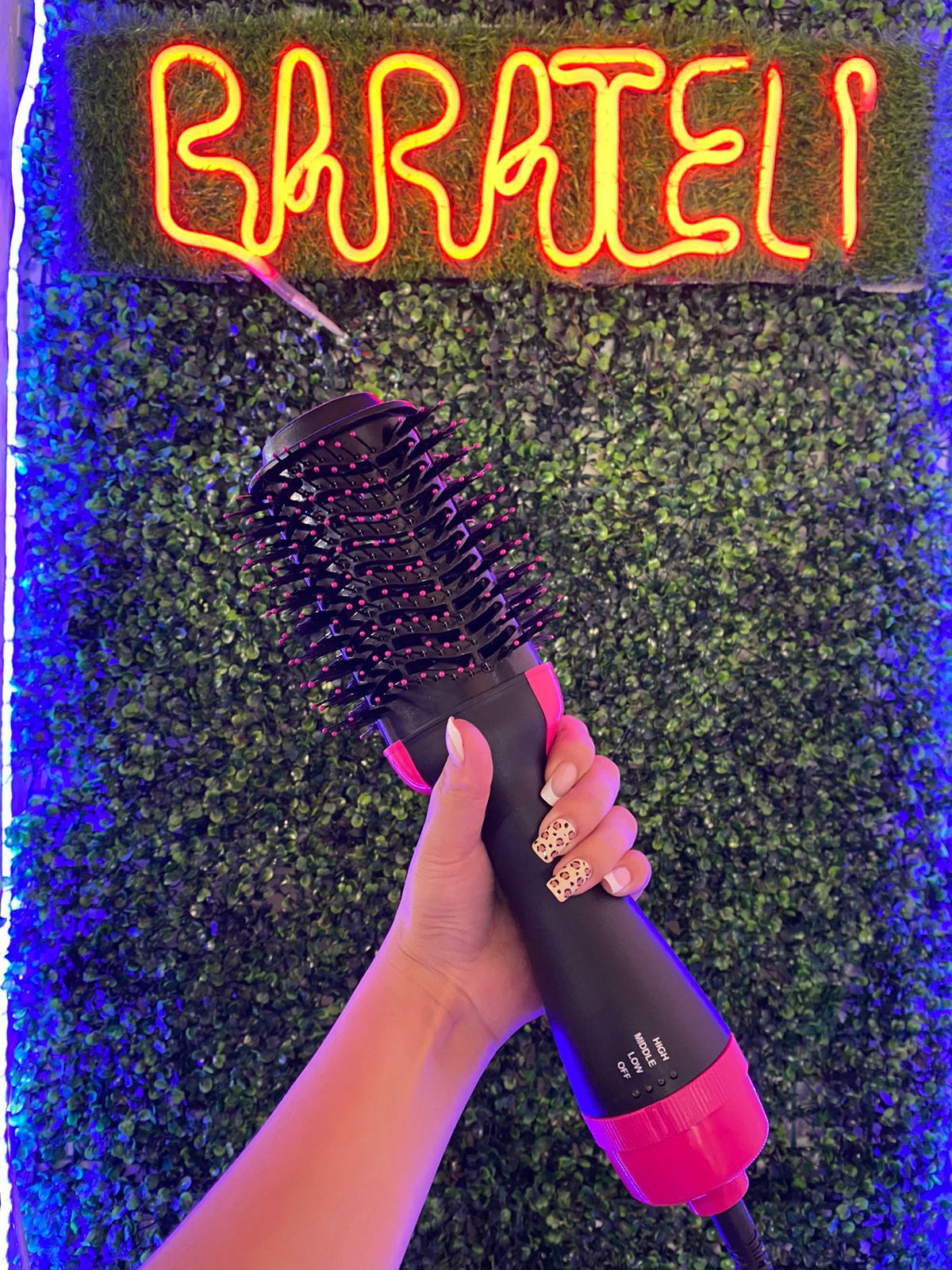 Cepillo Secador Voluminizador fucsia